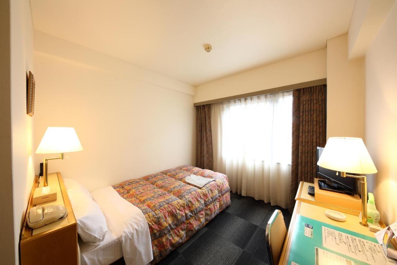 Hotel Palace Inn Toyota Toyota  Bagian luar foto