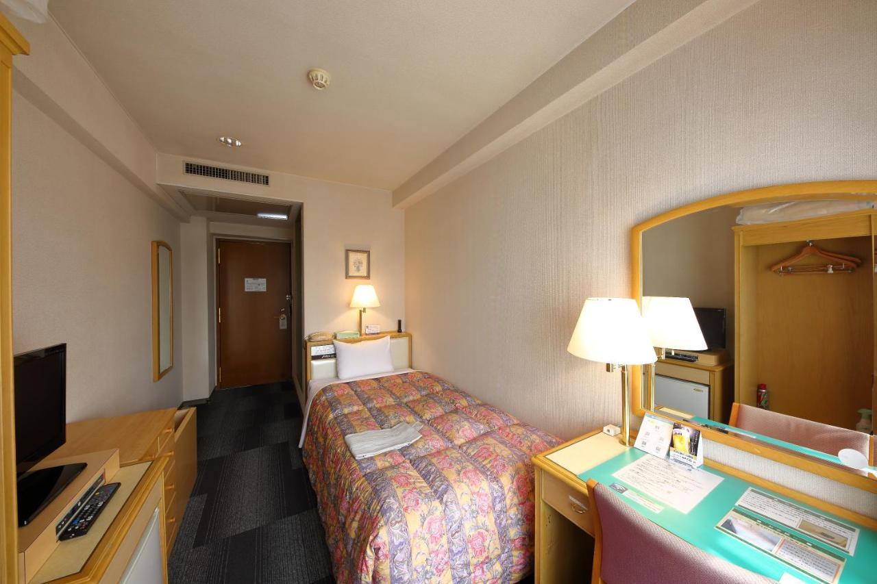 Hotel Palace Inn Toyota Toyota  Bagian luar foto