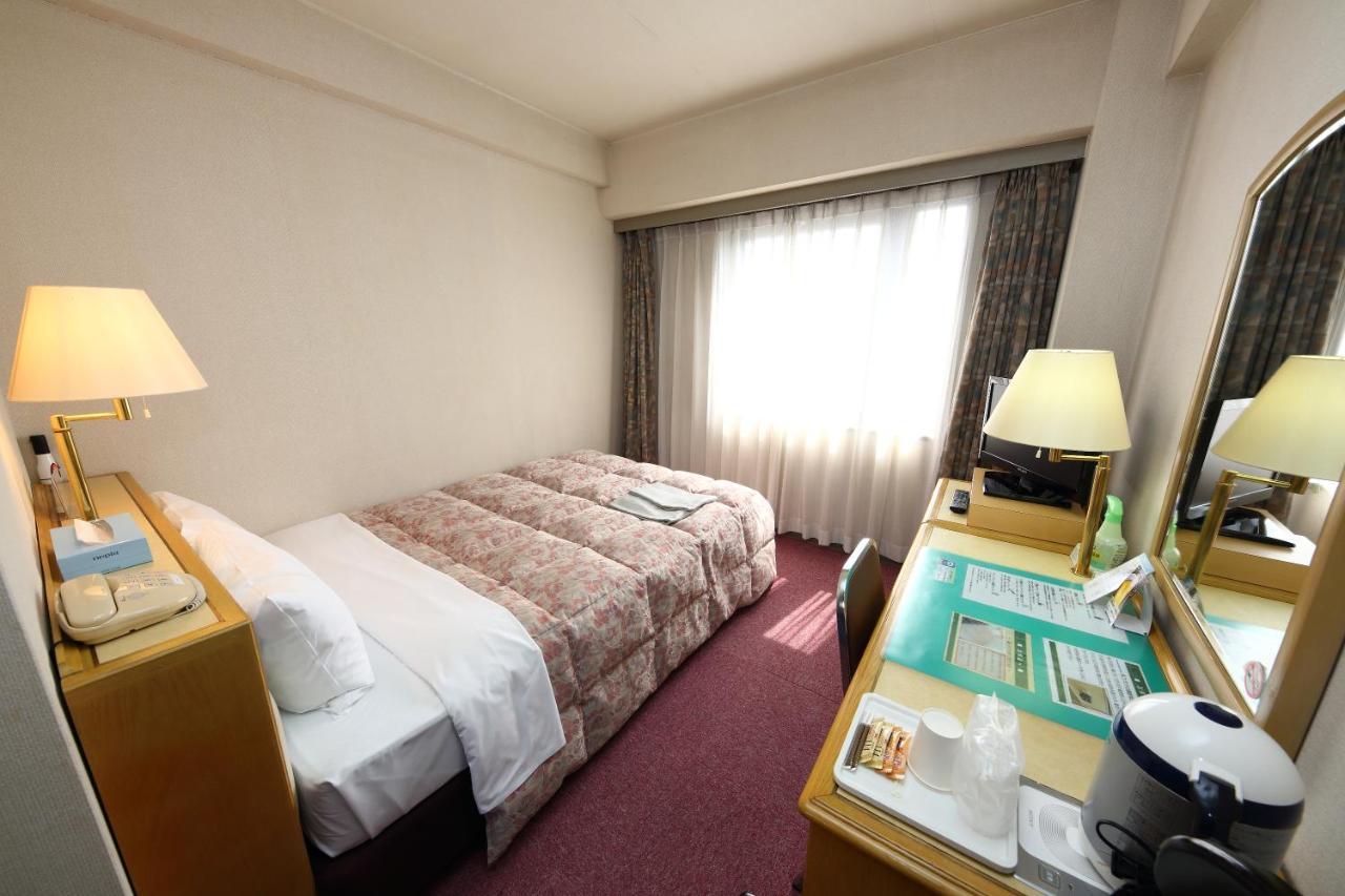 Hotel Palace Inn Toyota Toyota  Bagian luar foto